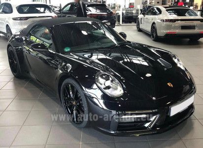 Buy Porsche Carrera 4S Convertible in Munich